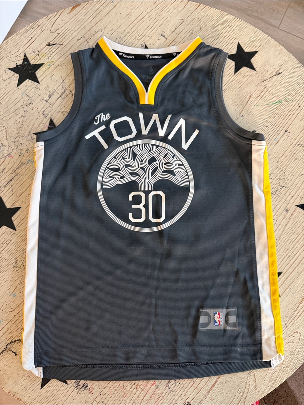 Curry #30 Fanatics Kids Gray Basketball Jersey with White and Yellow Trim